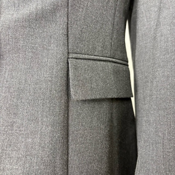 Ann Taylor Classic Grey One-Button Blazer Career Workwear - Picture 3 of 16